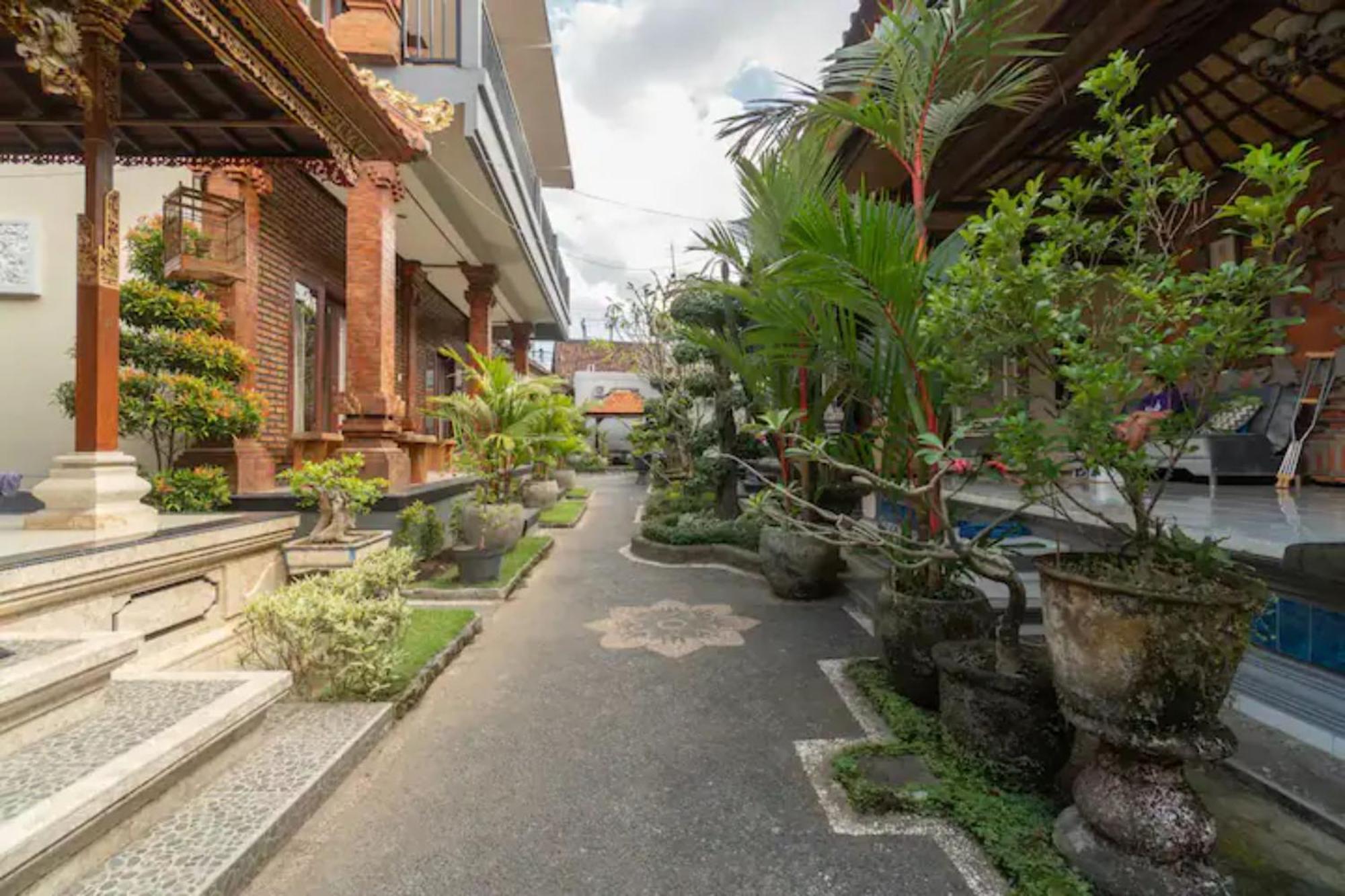 Pondok Lulik Canggu  Bagian luar foto