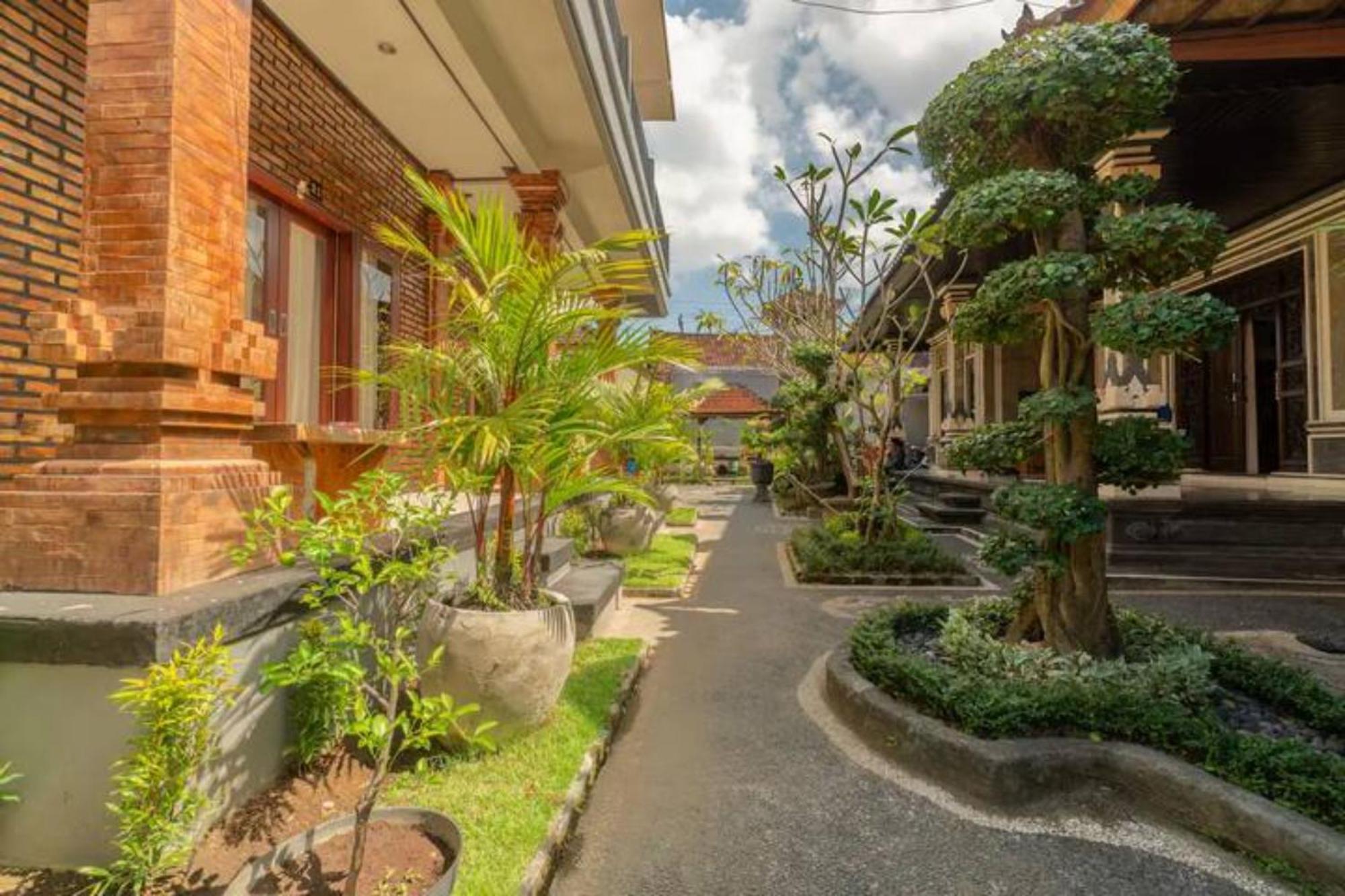 Pondok Lulik Canggu  Bagian luar foto